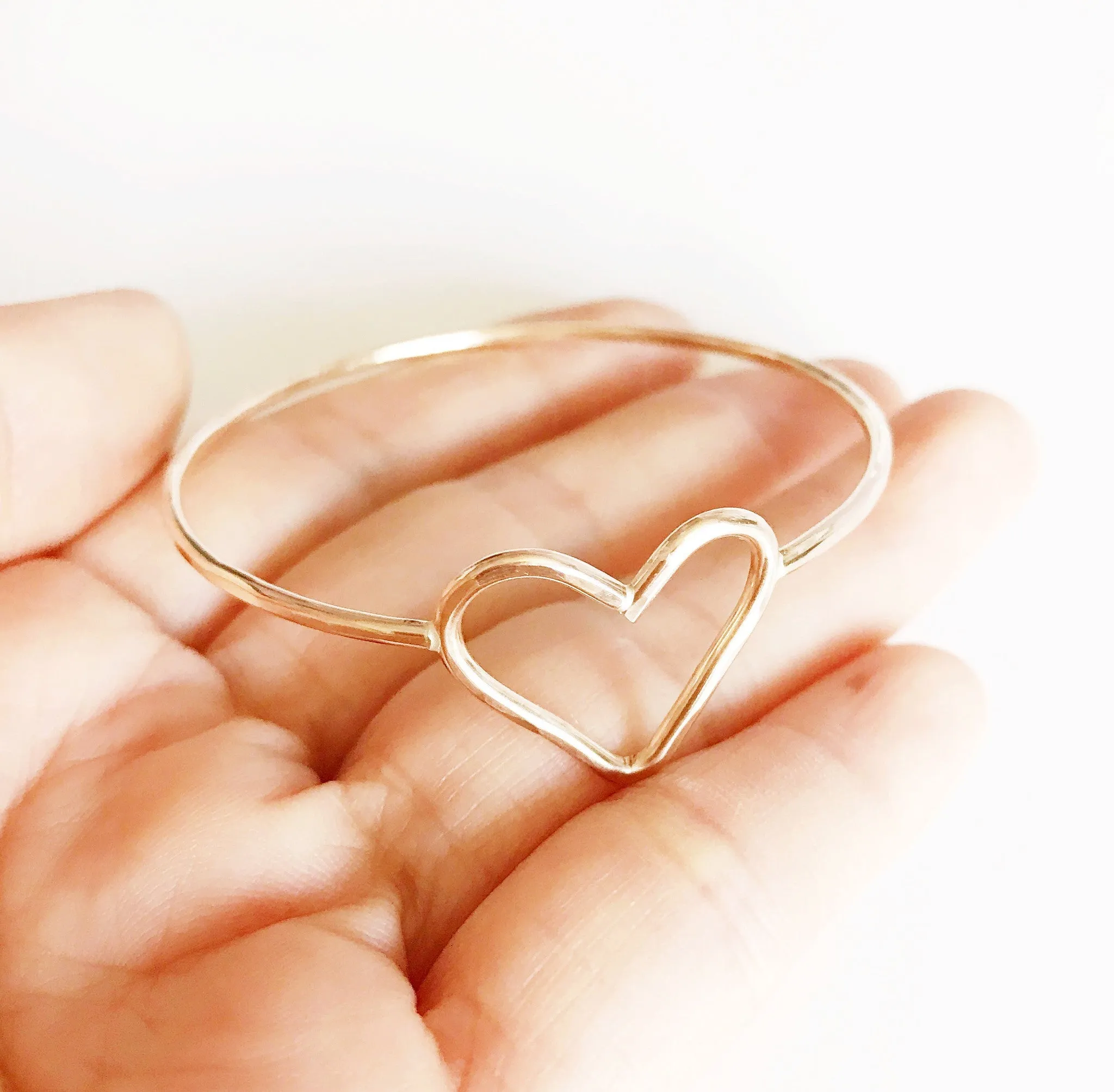 Bangle Elsa - baby heart bangle (B301)