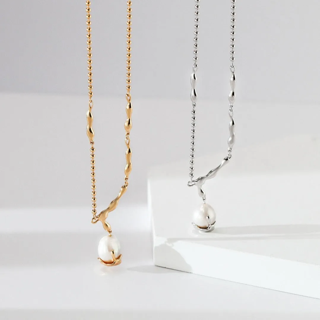 Baroque Pearl Pendant Necklace