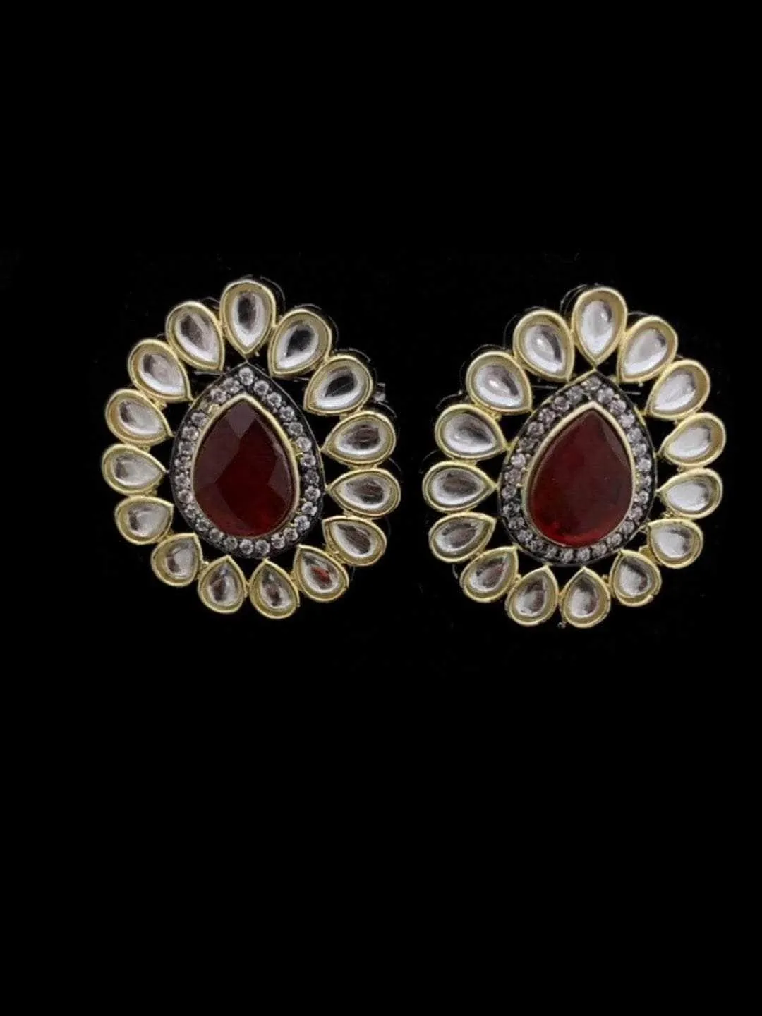 Briollette Studded Earring