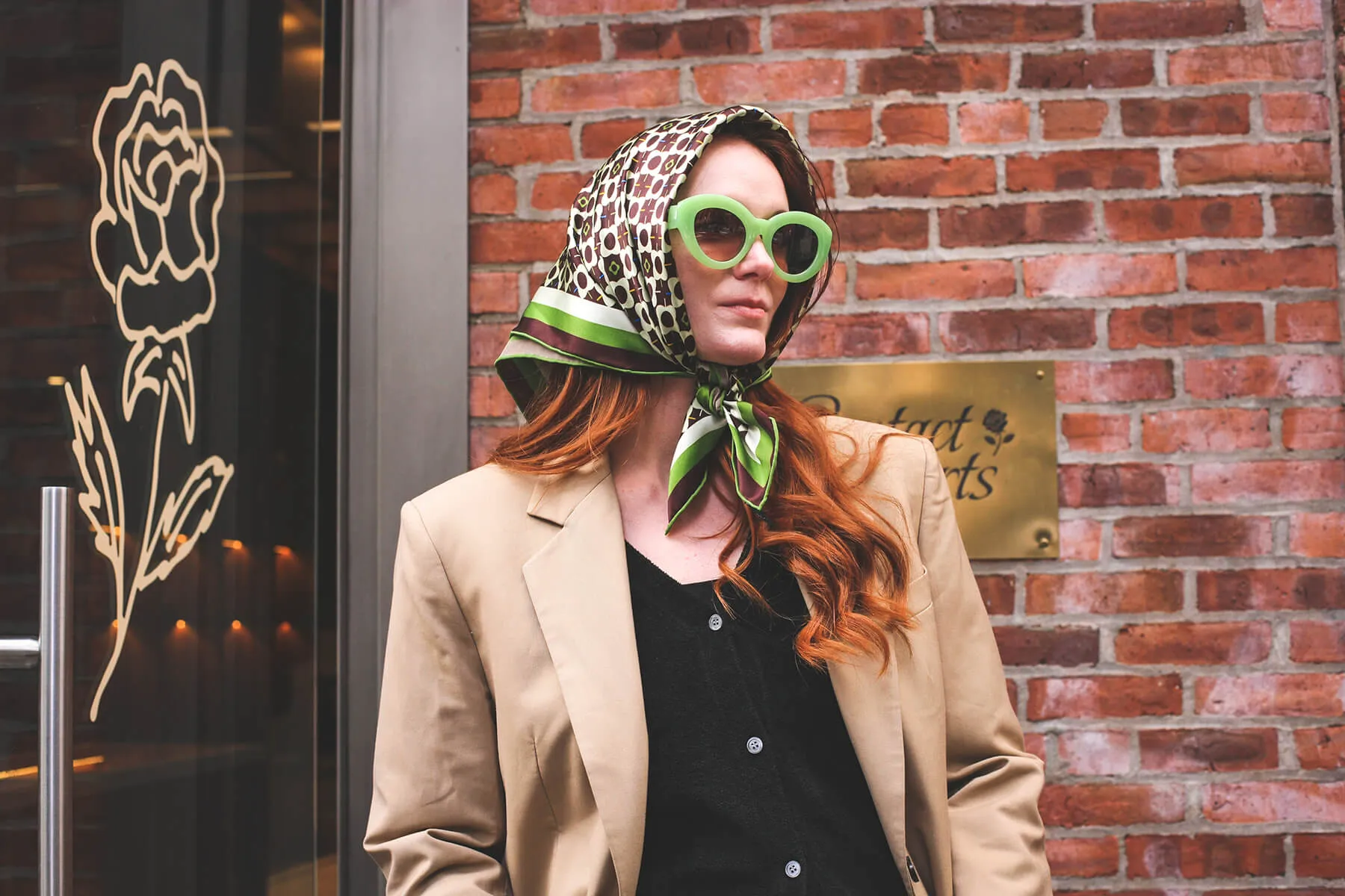 Double Sided Silk Scarf Of Polka Dot Bloom - Brown