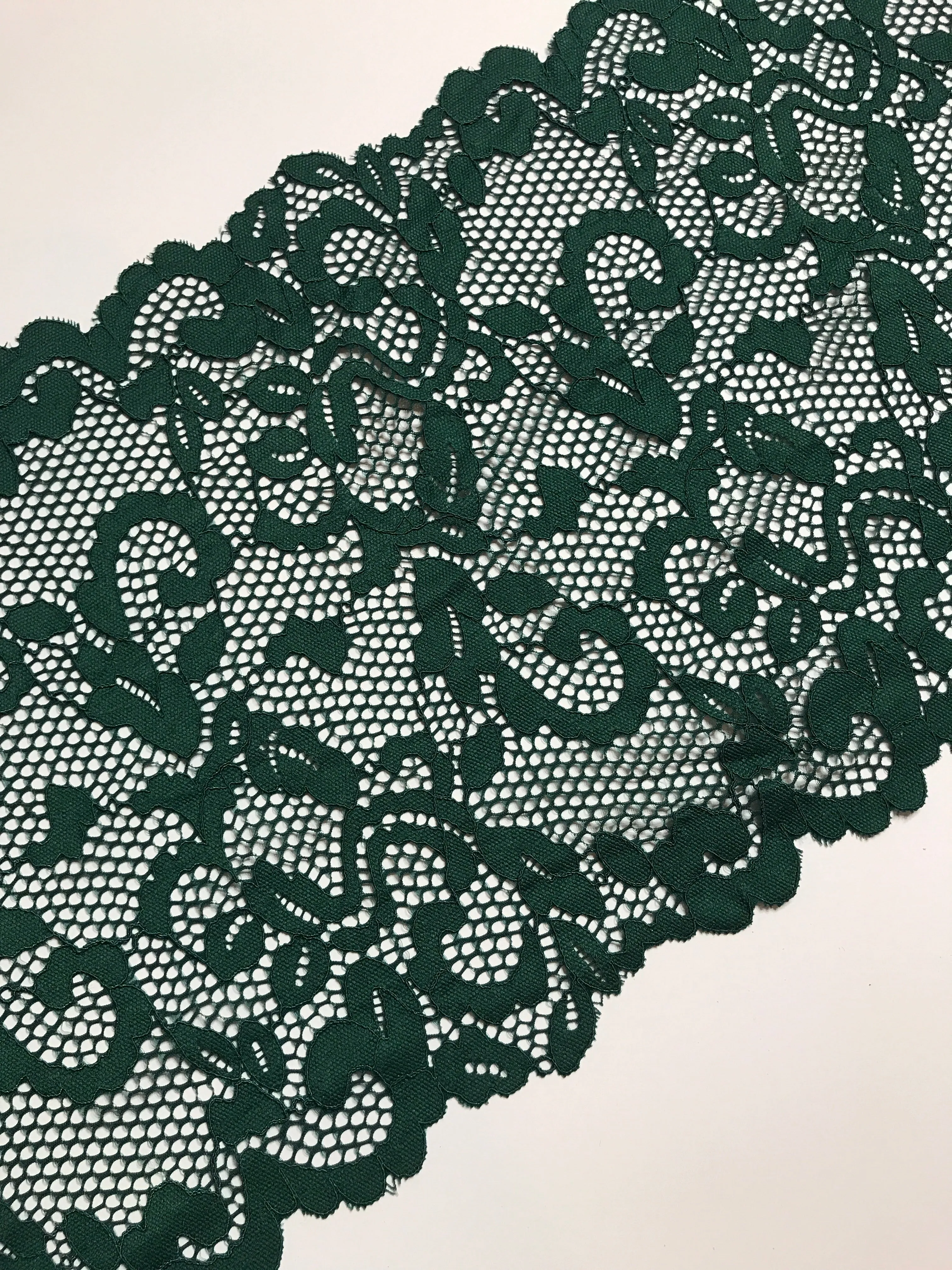 Green Ivy 9.25" Wide Stretch Lace