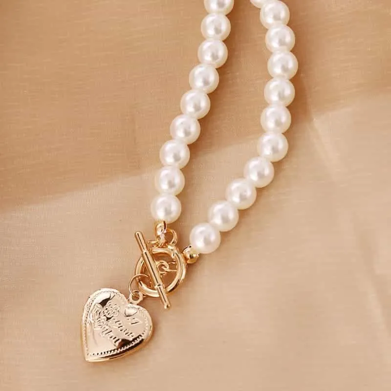 Love pearl retro necklace women