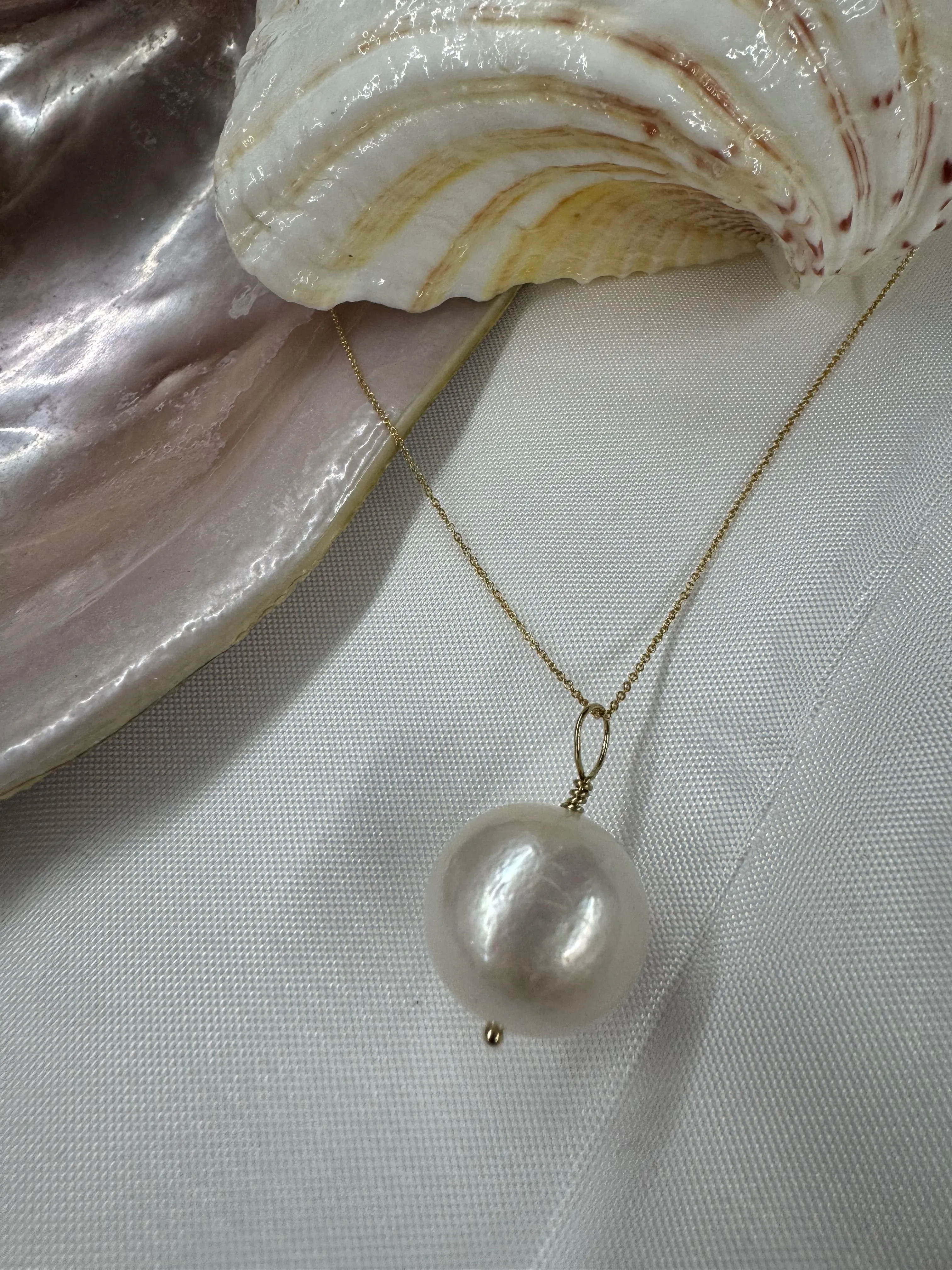 Round Pearl on Chain