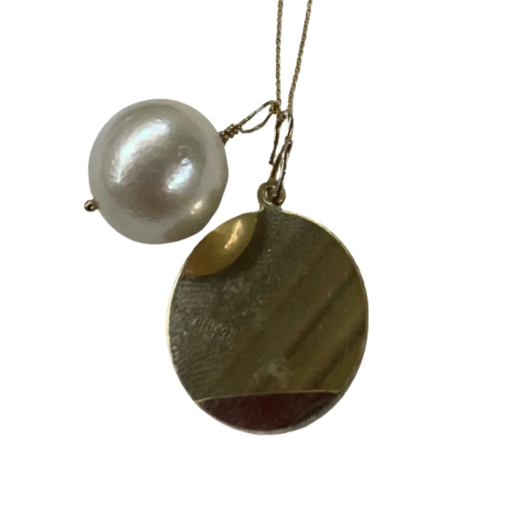 Round Pearl on Chain