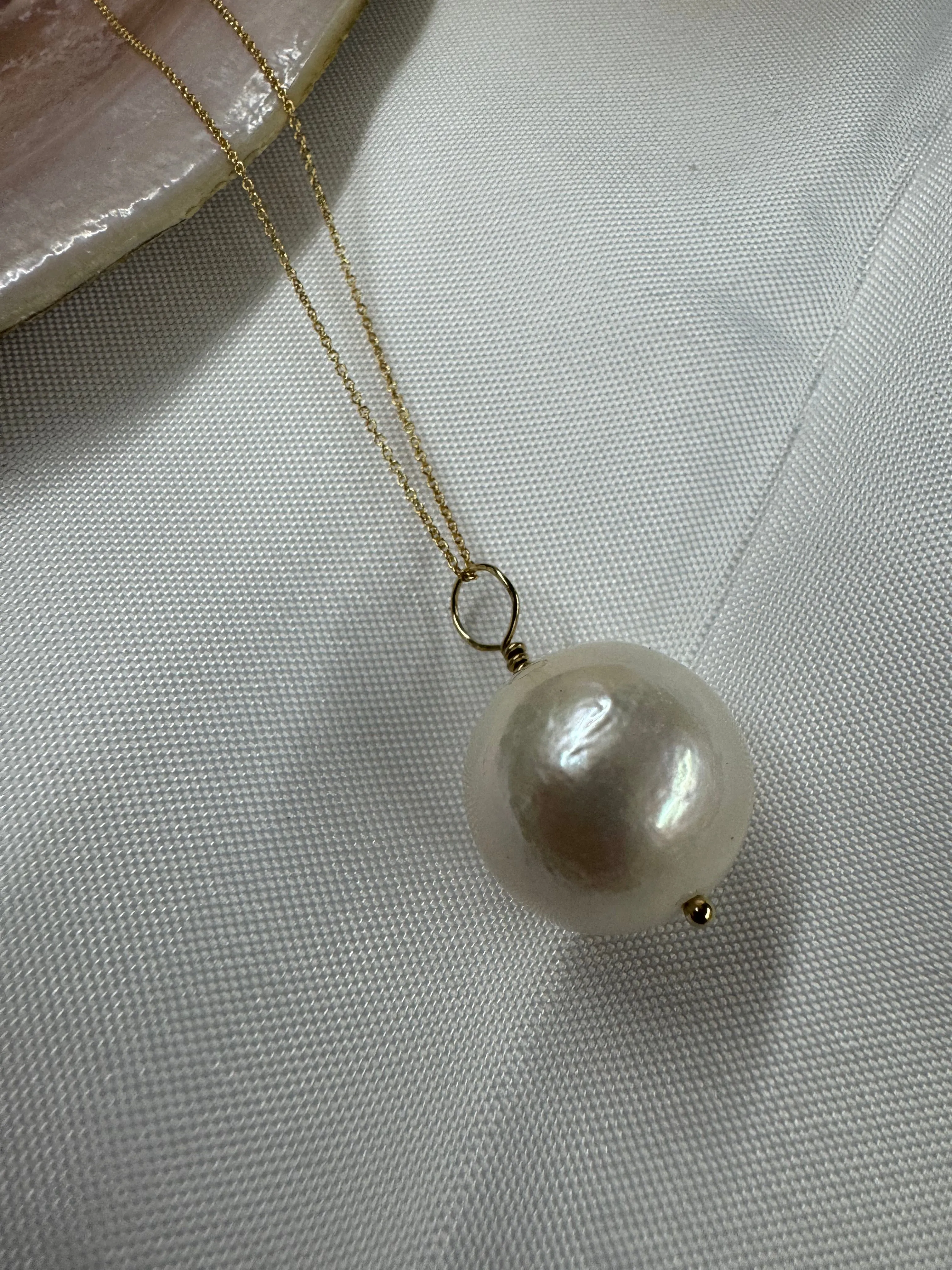 Round Pearl on Chain