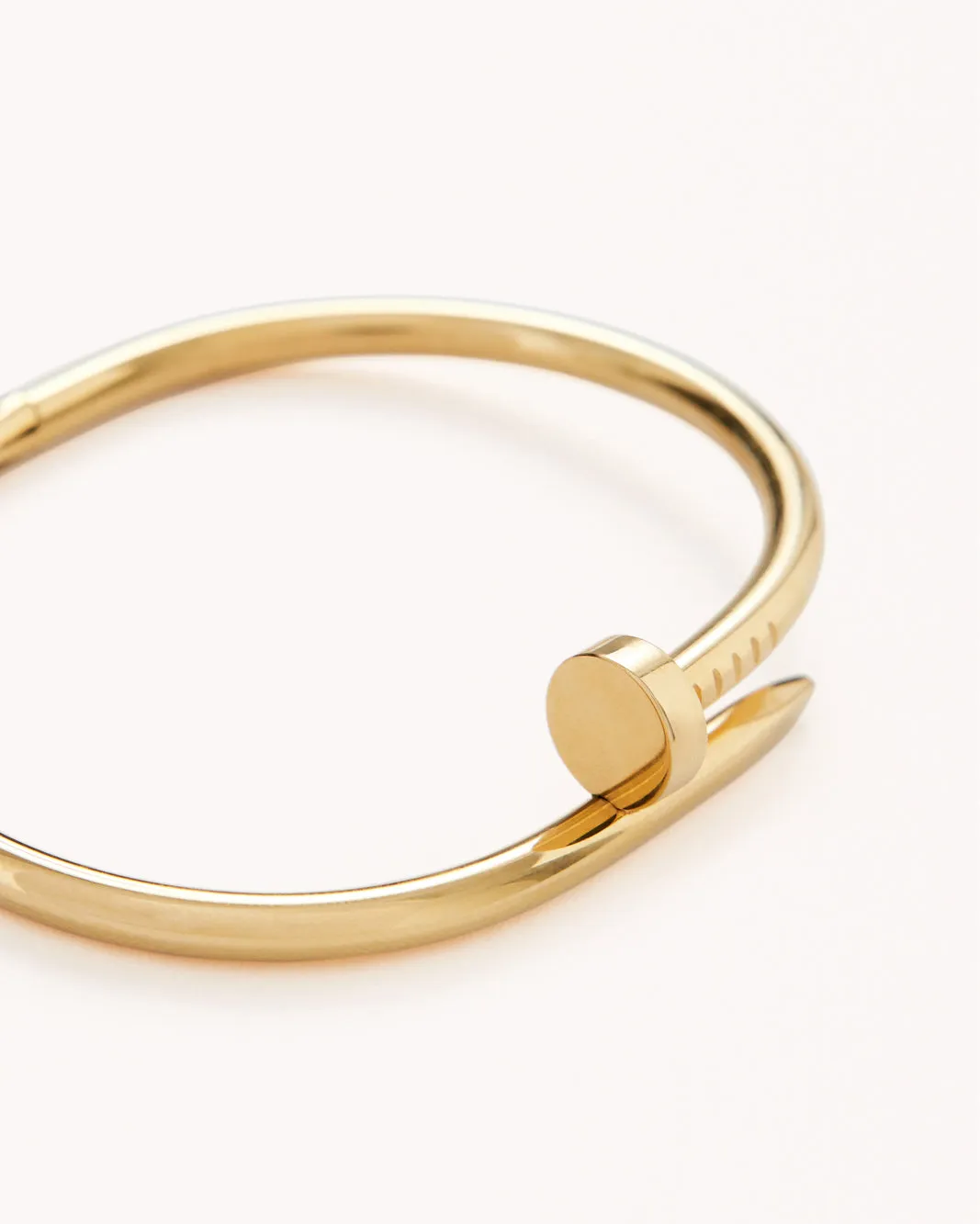 SHALINI BANGLE - GOLD PLATED 18K