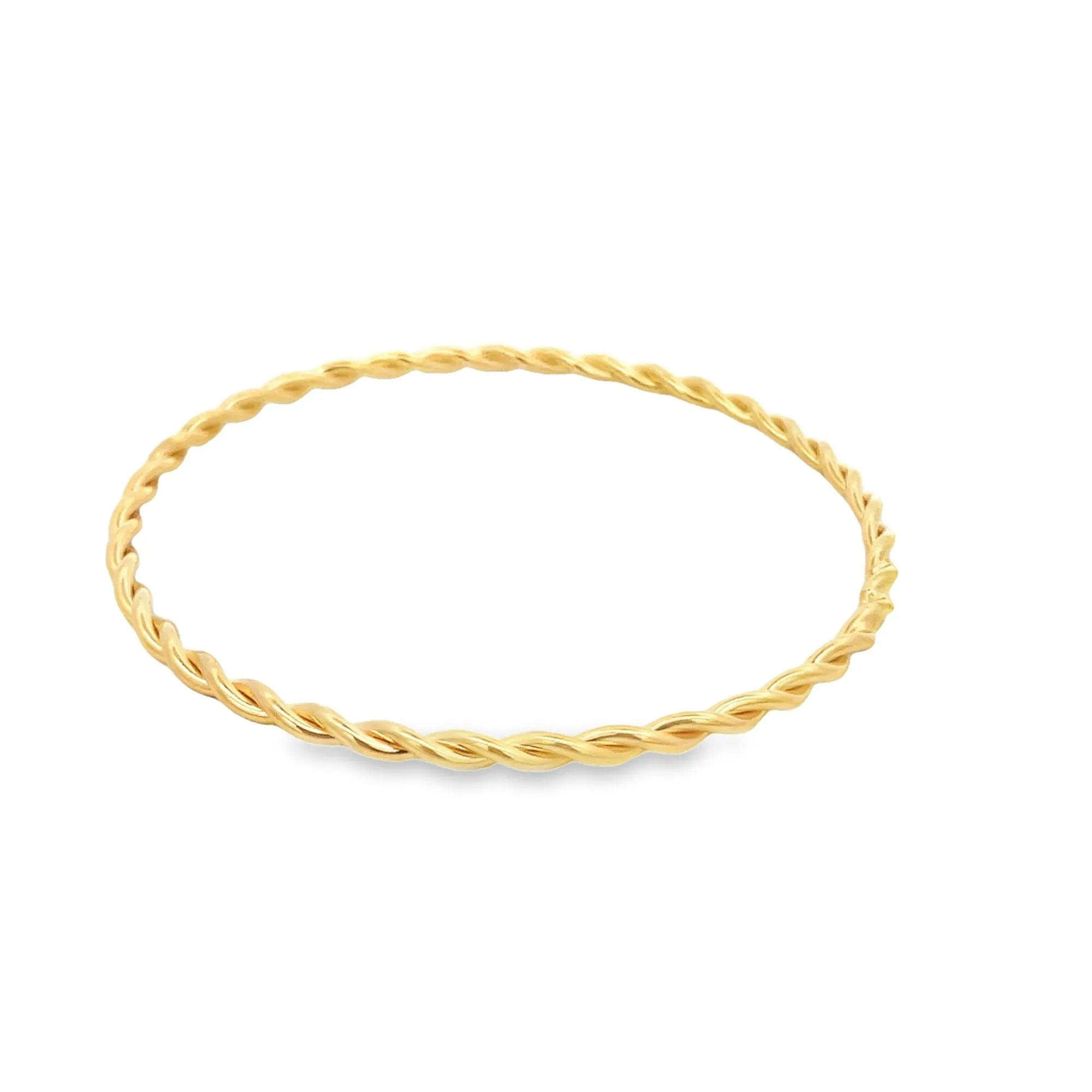 Thin Twisted Closed Bangle (B70)