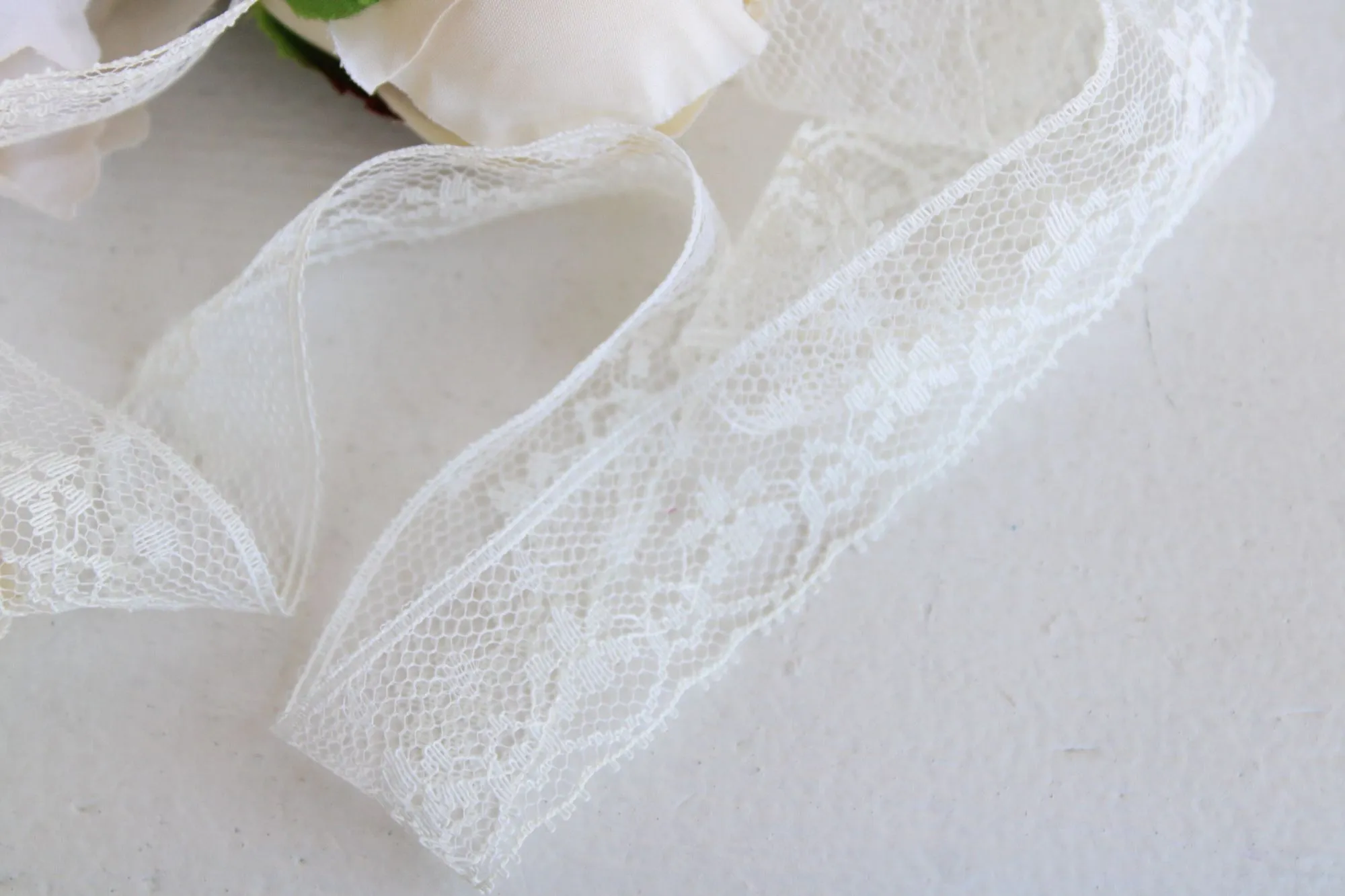 Vintage Ivory Lace Trim, 2 Yards, 1" wide,  Nylon, Sewing Supply