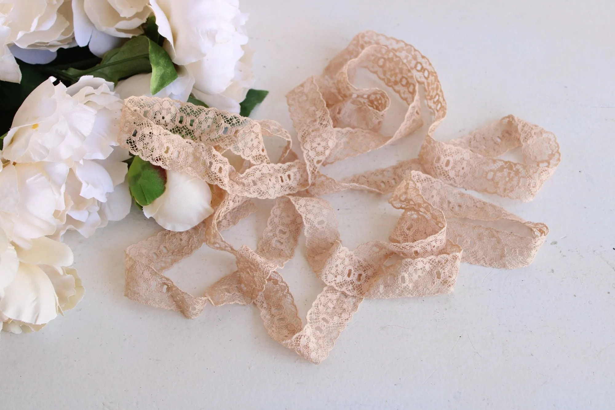 Vintage Lace Trim, Beige Ribbon Insert, 1" wide, 3 Yards